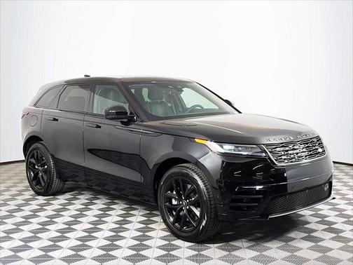 2026 Land Rover Range Rover Velar P250 SE R-Dynamic
