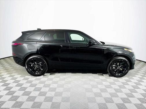 2026 Land Rover Range Rover Velar P250 SE R-Dynamic