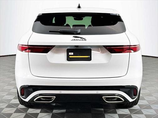 2024 Jaguar F-PACE R-Dynamic S