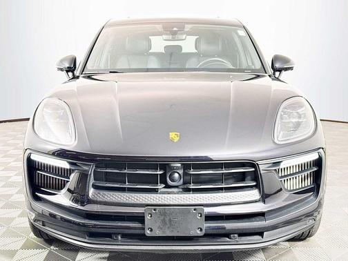 2024 Porsche Macan S