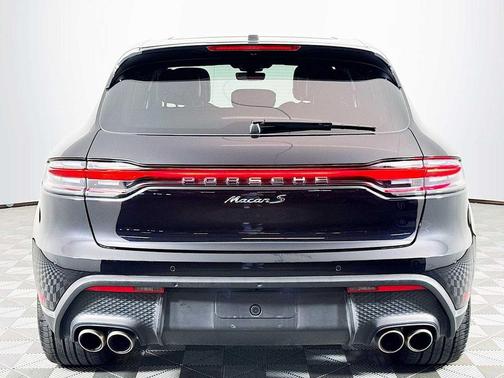 2024 Porsche Macan S