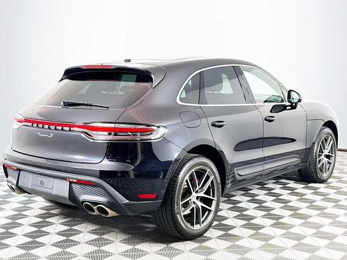 2024 Porsche Macan S