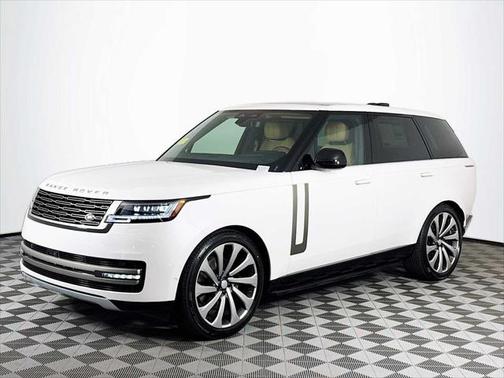 2025 Land Rover Range Rover P400 SE