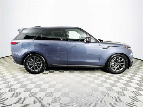 2025 Land Rover Range Rover Sport P360 S