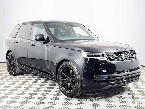 Santorini Black 2026 Land Rover Range Rover P400 SE