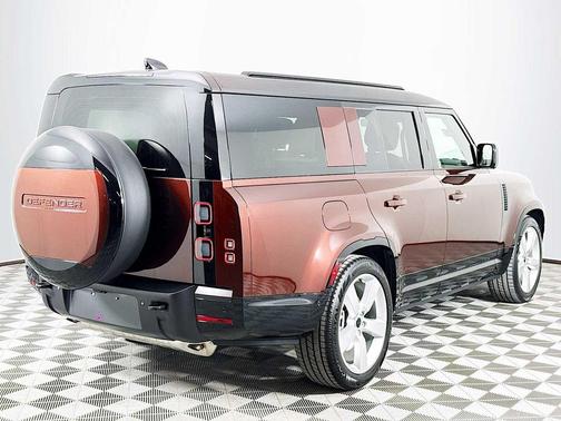 2026 Land Rover Defender P400 X-Dynamic SE