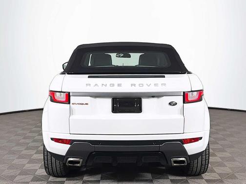 Fuji White 2017 Land Rover Range Rover Evoque SE Dynamic
