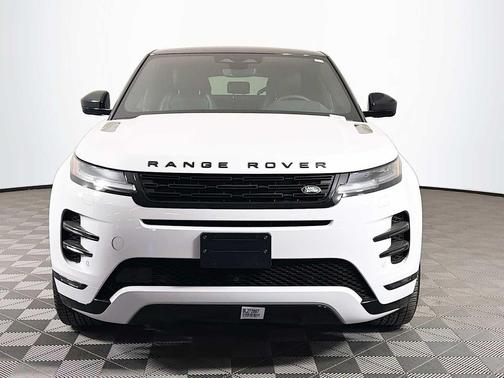 Fuji White 2025 Land Rover Range Rover Evoque Dynamic SE