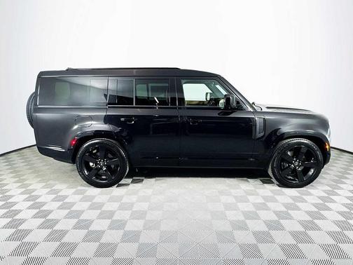 Santorini Black Metallic 2025 Land Rover Defender 130 P400 X-Dynamic SE