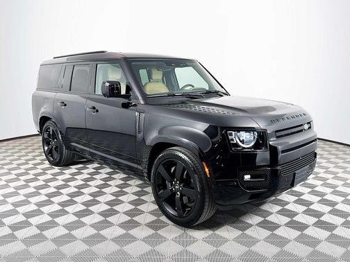 Santorini Black Metallic 2025 Land Rover Defender 130 P400 X-Dynamic SE