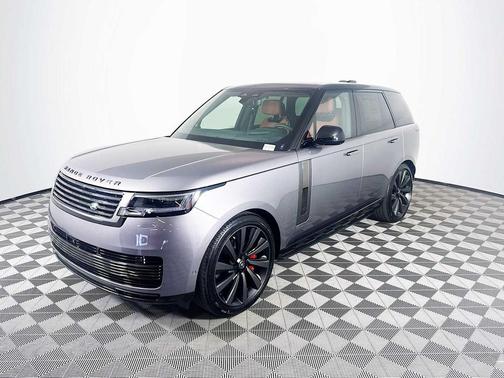 2025 Land Rover Range Rover P615 SV