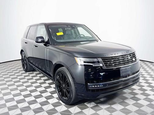 2024 Land Rover Range Rover P530 SE