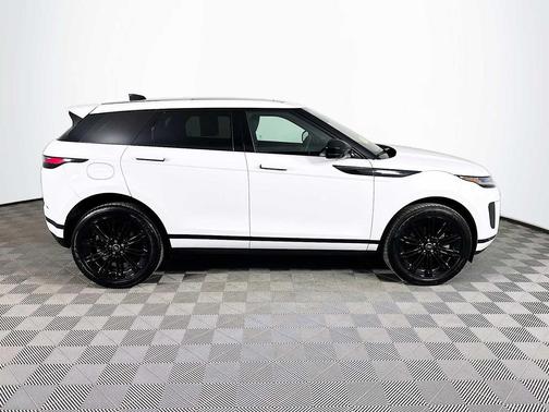 2025 Land Rover Range Rover Evoque Core S