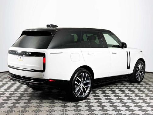 2024 Land Rover Range Rover P400 SE