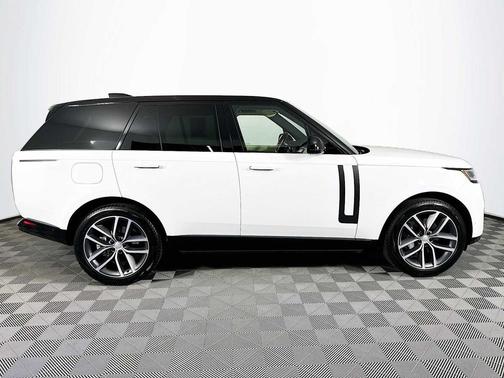 2024 Land Rover Range Rover P400 SE