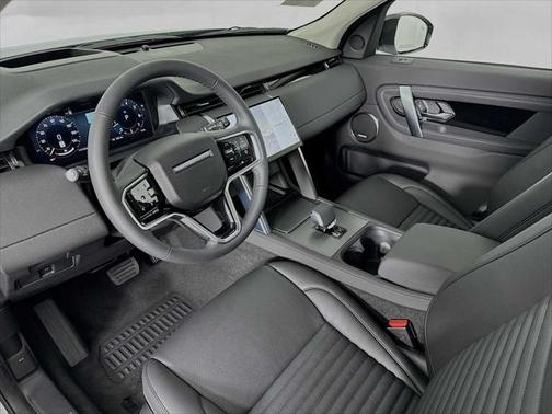 2025 Land Rover Discovery Sport S