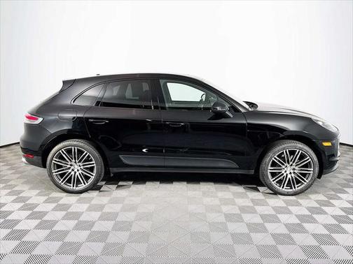 2019 Porsche Macan Base