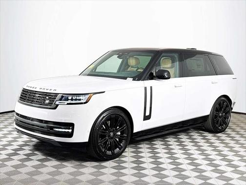 2025 Land Rover Range Rover P530 SE 7 Seat