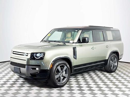2025 Land Rover Defender 130 P400 X-Dynamic SE