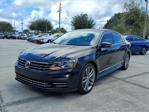 2016 Volkswagen Passat 1.8T R-Line w/ Comfort