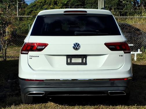 2018 Volkswagen Tiguan 2.0T SE