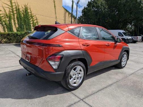 Orange Pearl 2025 Hyundai KONA SE
