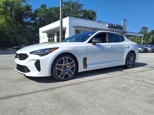 2022 Kia Stinger GT2