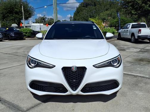 2023 Alfa Romeo Stelvio Sprint