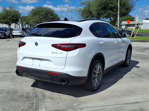 2023 Alfa Romeo Stelvio Sprint