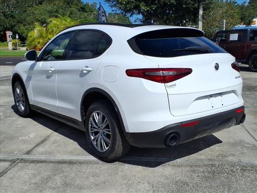 2023 Alfa Romeo Stelvio Sprint