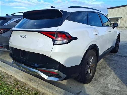 2024 Kia Sportage SX