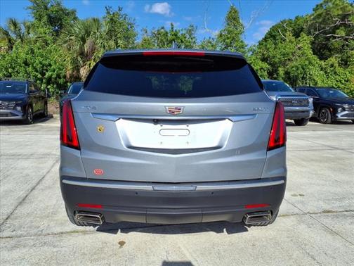 2023 Cadillac XT5 Luxury