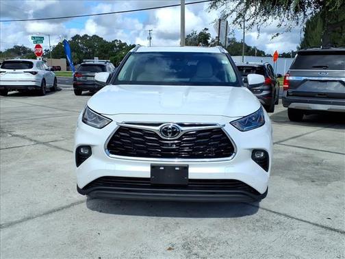 2022 Toyota Highlander Limited