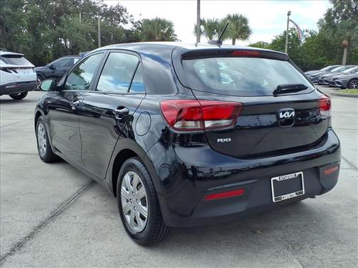 2022 Kia Rio S