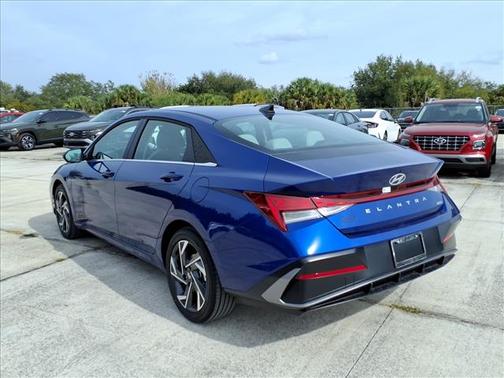 2026 Hyundai ELANTRA HEV Limited