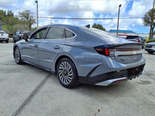 2024 Hyundai SONATA Hybrid SEL