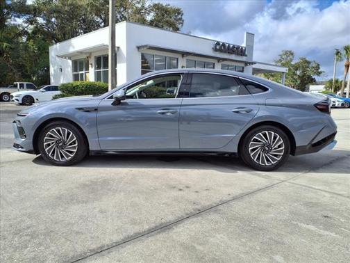 2024 Hyundai SONATA Hybrid SEL