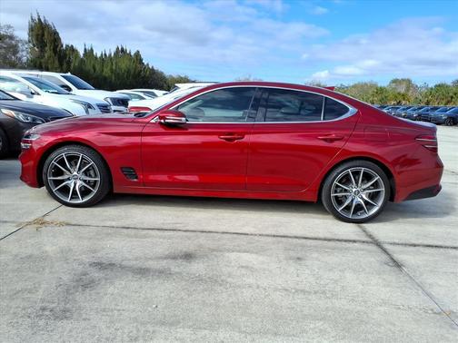 2022 Genesis G70 2.0T