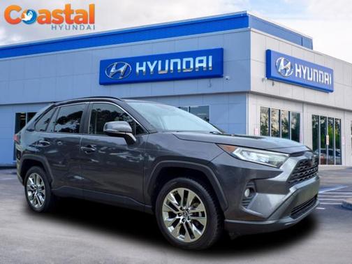 2019 Toyota RAV4 XLE Premium
