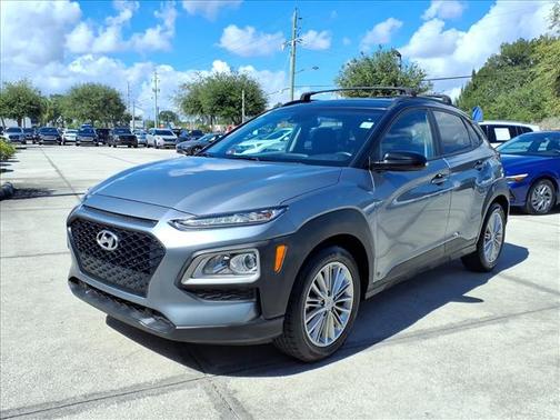 2021 Hyundai KONA SEL