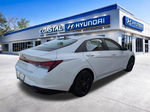 Quartz White 2023 Hyundai ELANTRA SEL