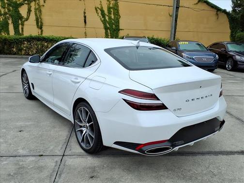 2024 Genesis G70 2.5T