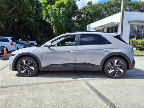 2025 Hyundai IONIQ 5 SEL