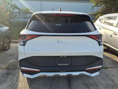 2025 Kia Sportage LX