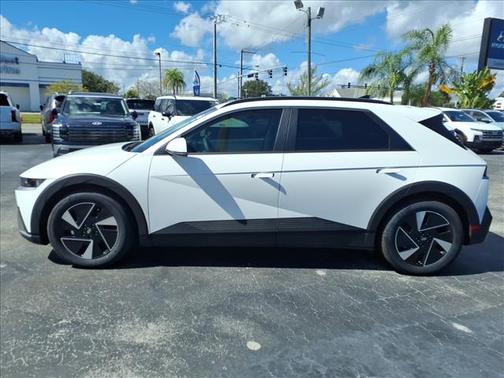 2025 Hyundai IONIQ 5 SEL
