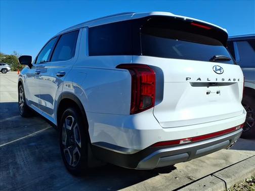 2025 Hyundai PALISADE SEL Premium