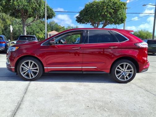 2019 Ford Edge Titanium