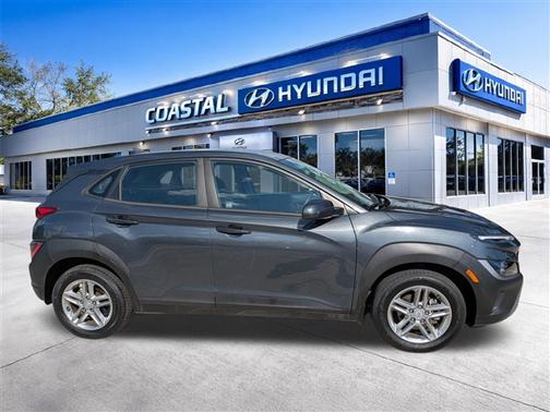2022 Hyundai KONA SE