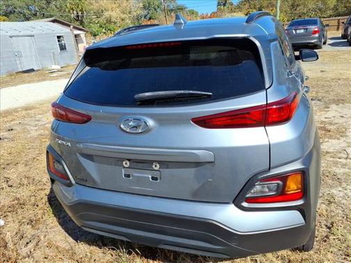 2020 Hyundai KONA SEL Plus