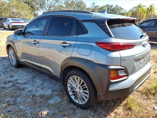 2020 Hyundai KONA SEL Plus